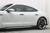 Used 2022 Porsche Taycan Turbo image 4