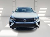 Used 2024 Volkswagen Taos SE image 2