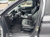 Used 2022 Ford Explorer XLT w/ Equipment Group 202A image 4