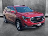Used 2020 GMC Terrain SLE w/ Driver Convenience Package image 3