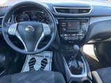 Used 2016 Nissan Rogue SV image 3