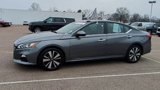Used 2022 Nissan Altima 2.5 SV image 4