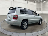 Used 2007 Toyota Highlander 4WD V6 w/ 3rd Row image 3