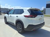 Used 2023 Nissan Rogue S image 3