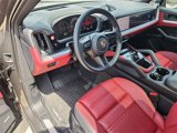 Used 2024 Porsche Cayenne Coupe image 4