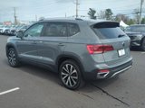 Used 2022 Volkswagen Taos SE image 5
