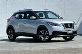 Used 2019 Nissan Kicks SV image 2
