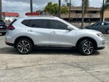 Used 2018 Nissan Rogue SL w/ Premium Package image 3
