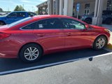 Used 2017 Hyundai Sonata SE image 2