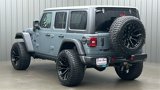 Used 2024 Jeep Wrangler Unlimited image 3
