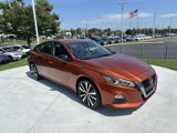 Used 2021 Nissan Altima 2.5 SR w/ SR Premium Package image 2