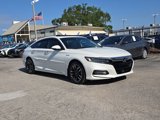 Used 2018 Honda Accord Touring image 2