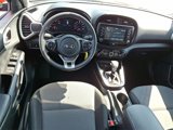 Used 2020 Kia Soul LX image 2