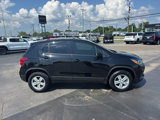 Used 2022 Chevrolet Trax LT w/ LT Convenience Package image 4