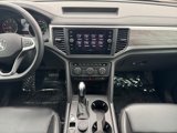 Used 2021 Volkswagen Atlas Cross Sport SE image 4