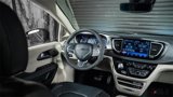 Used 2022 Chrysler Pacifica Touring-L image 5