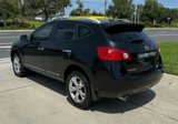Used 2011 Nissan Rogue SV w/ Premium Pkg image 2