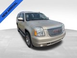 Used 2013 GMC Yukon Denali image 3
