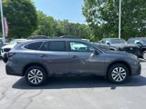 Used 2022 Subaru Outback Premium image 4