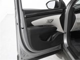 Used 2022 Hyundai Tucson SE image 4