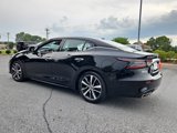 Used 2023 Nissan Maxima SV image 3