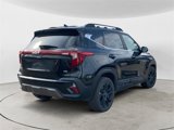 Used 2024 Kia Seltos X-Line image 4