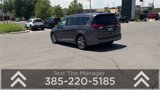 Used 2017 Chrysler Pacifica Limited image 5