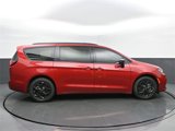 New 2025 Chrysler Pacifica Select image 6