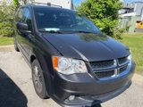 Used 2017 Dodge Grand Caravan SXT image 2