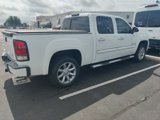Used 2008 GMC Sierra 1500 Denali image 2