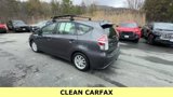 Used 2017 Toyota Prius V Five image 3