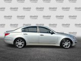 Used 2011 Hyundai Genesis 4.6 image 3