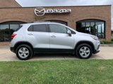 Used 2019 Chevrolet Trax LT w/ LT Convenience Package image 2