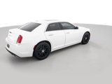 Used 2016 Chrysler 300 C Platinum w/ Safetytec Plus Group image 4