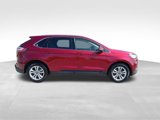 Used 2019 Ford Edge SEL w/ Equipment Group 201A image 4