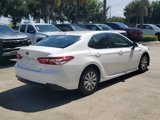 Used 2020 Toyota Camry LE w/ Carpet Mat Package image 4
