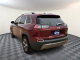 Used 2019 Jeep Cherokee Limited image 3