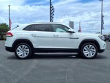 Used 2020 Volkswagen Atlas Cross Sport SE image 4