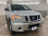 Used 2008 Nissan Titan 4x4 Crew Cab image 3