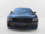Used 2018 Dodge Charger SXT image 2