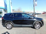 Used 2024 GMC Terrain SLT w/ Infotainment Package II image 5