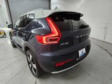 Used 2021 Volvo XC40 T5 Momentum w/ Premium Package image 3