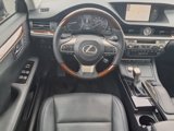 Used 2017 Lexus ES 350 image 4