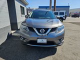 Used 2016 Nissan Rogue SV image 2
