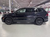 Used 2024 Volkswagen Tiguan SE image 2