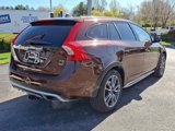 Used 2018 Volvo V60 T5 Cross Country w/ Convenience Package image 6