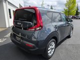 Used 2022 Kia Soul LX w/ Technology Package image 4