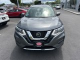 Used 2018 Nissan Rogue SV image 3