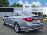 Used 2017 Hyundai Sonata SE image 3