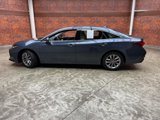 Used 2021 Toyota Avalon XLE image 2